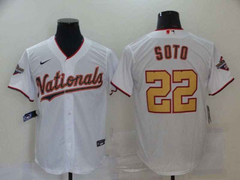 Men's Washington Nationals Juan Soto #22 White Replica Player Jersey1