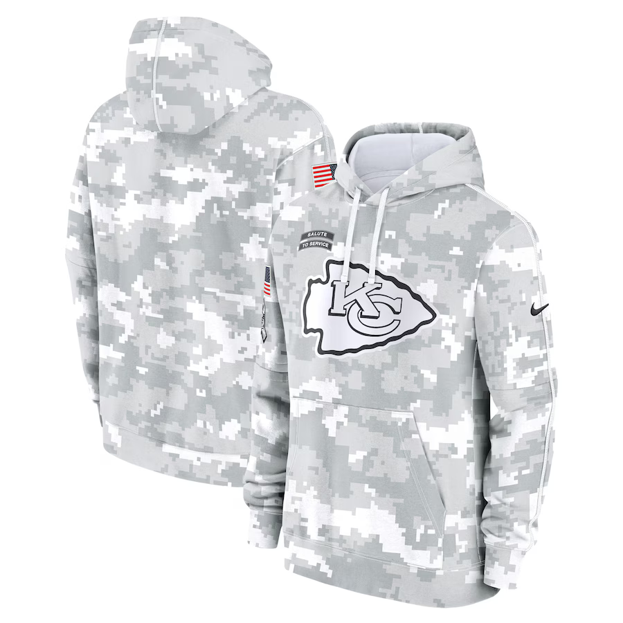 Men's Kansas City Chiefs Arctic Camo 2024 Salute to Service Club Fleece Pullover Hoodie1