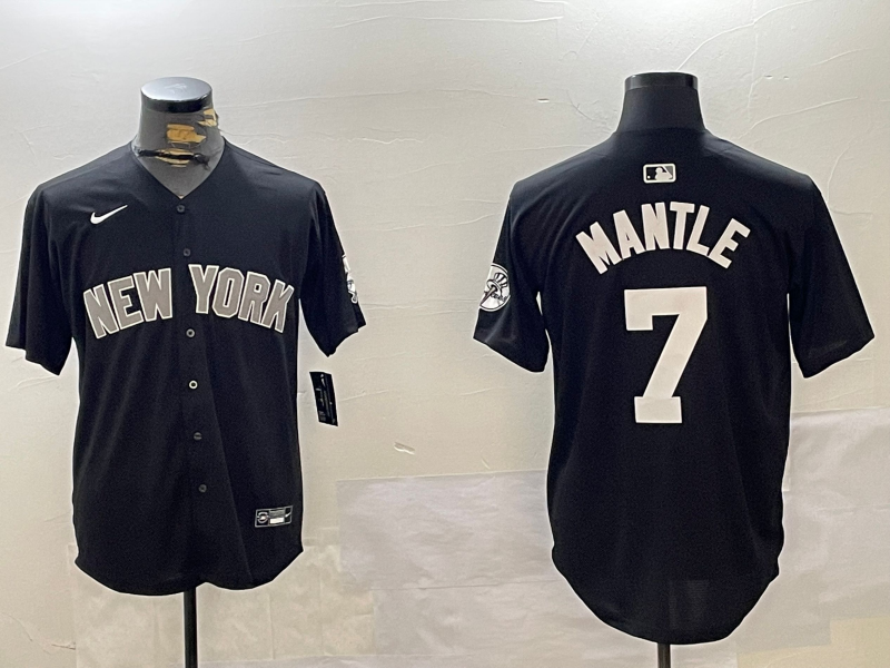 Men's New York Yankees Mickey Mantle #7 Black Game Jersey1