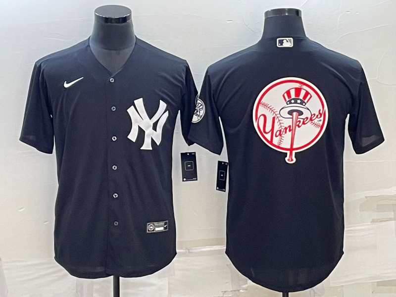 Men's New York Yankees Black Replica Team Jersey1