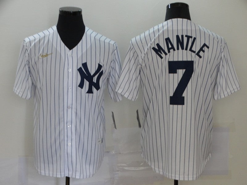 Men's New York Yankees Mickey Mantle #7 White Replica Player Jersey1